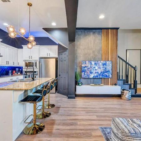 Stylish & Romantic Home, Long-Term Friendly, King Baton Rouge Esterno foto