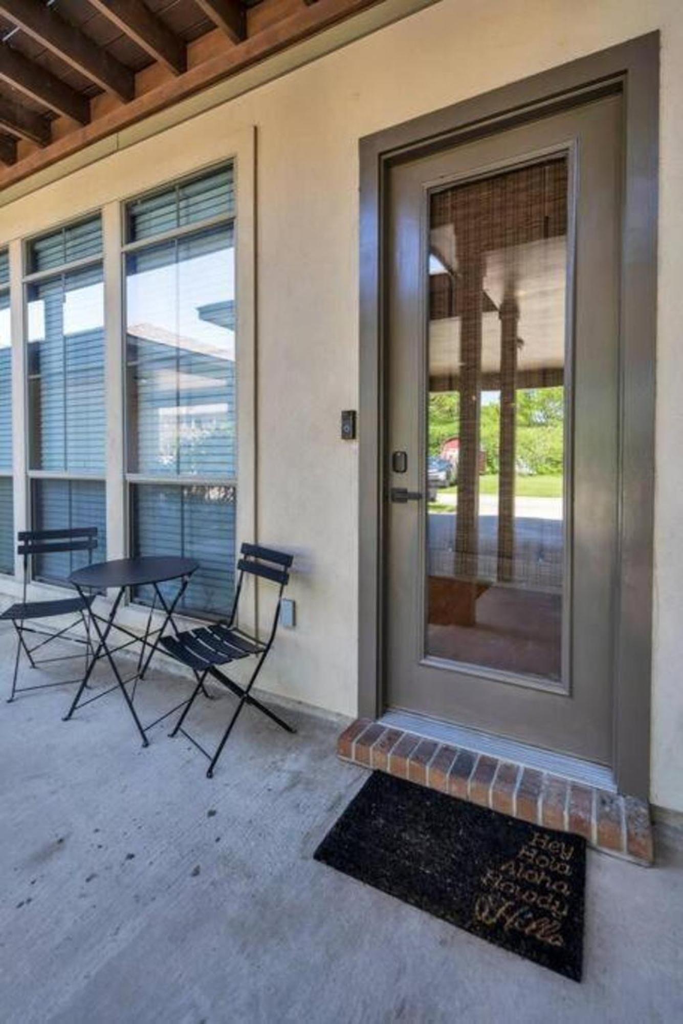 Stylish & Romantic Home, Long-Term Friendly, King Baton Rouge Esterno foto